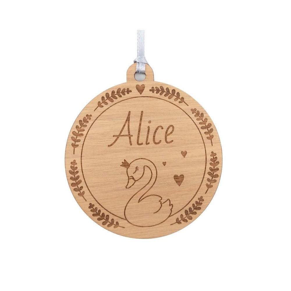 boule noel en bois gravée cygne