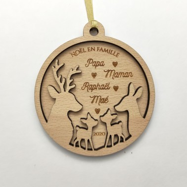 Boule de Noël personnalisée en bois – Famille de cerfs