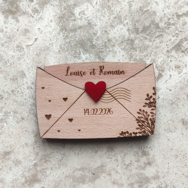 Carte en bois personnalisée avec message surprise – Idée Cadeau Saint-Valentin
