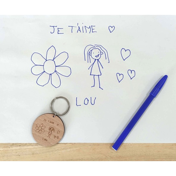 porte-clés dessin enfant gravé, idée cadeau fete des pères, fete des mères