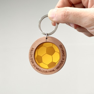 Porte-clés Ballon d’Or Personnalisé Fête des Pères – Cadeau en Bois Personnalisé foot