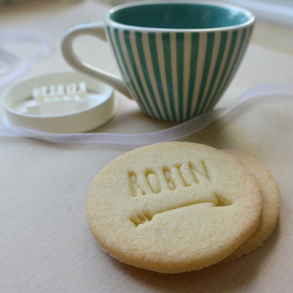 emporte pièce biscuit flèche prénom personnalisé cookie cutter